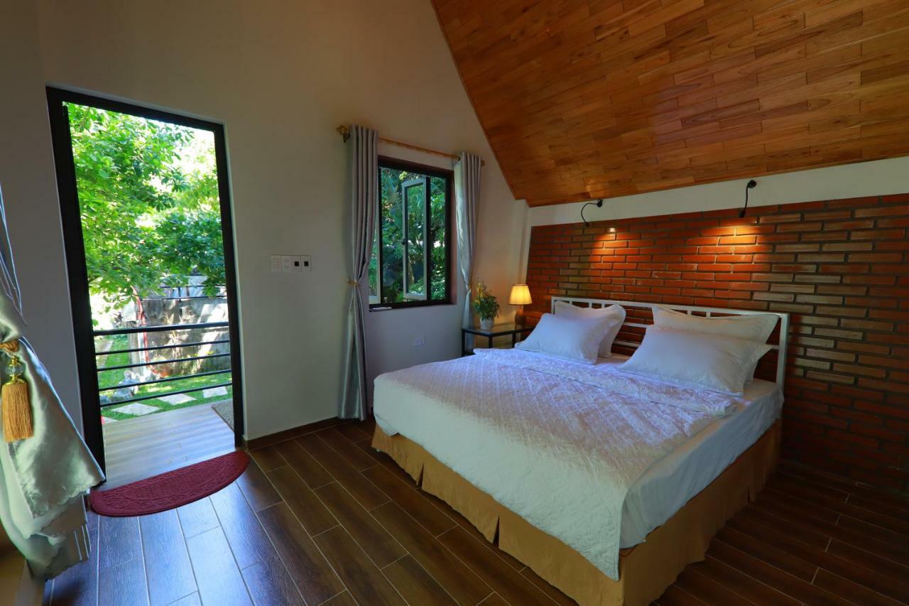Tropical Valley Homestay - Villas ฟ็องญา ภายนอก รูปภาพ