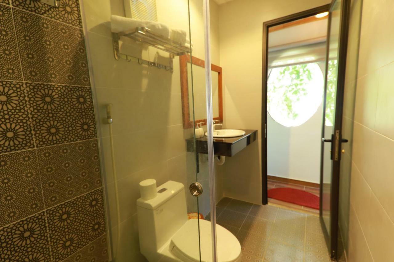 Tropical Valley Homestay - Villas ฟ็องญา ภายนอก รูปภาพ