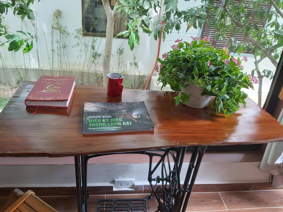 Tropical Valley Homestay - Villas ฟ็องญา ภายนอก รูปภาพ